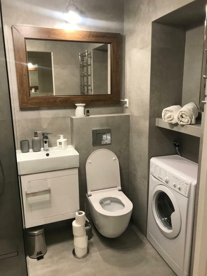 Apartament Stare Miasto Świętojerska 12 Warszawa Zewnętrze zdjęcie